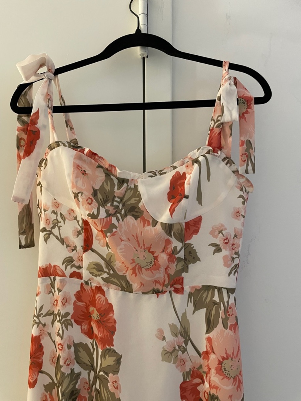 Stunning Reformation Nikita cream and pink floral dress 6 Like New - Picture 3 of 11